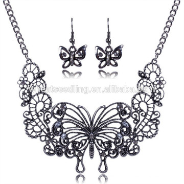 Ensemble de bijoux indiens en argent noir et papillon